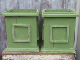 VERKOCHT Brocante olijfgroene houten plantenbak