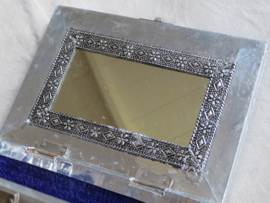 VERKOCHT Vintage zilver sieradendoos met spiegel