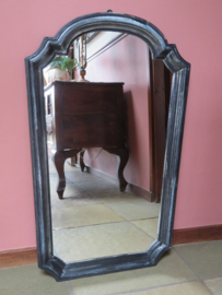 VERKOCHT Oude brocante spiegel in zwarte houten lijst, 85 x 51 cm