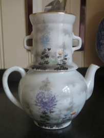 Oude Japanse Kutani porseleinen theepot met zeef