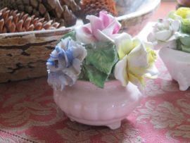 Miniatuur porseleinen bloemboeketje Radnor