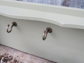 Brocante groen houten wandrek handdoekenrek met 5 haken