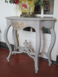 Antieke beige sidetable haltafel