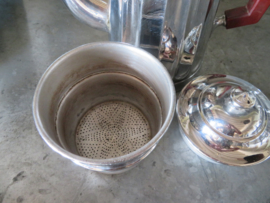 VERKOCHT Oude Franse aluminium koffiepot met filter, gemerkt Tournus France