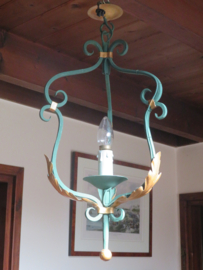 Brocante Franse metalen hanglamp hal lamp goud/groen