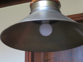 VERKOCHT Vintage industriele hanglamp met koperen kap