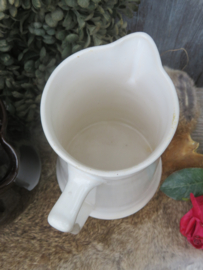 Oude witte aardewerk kan waterkan - 21 cm