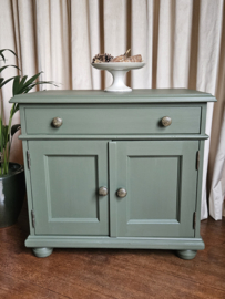 VERKOCHT Brocante groene kast