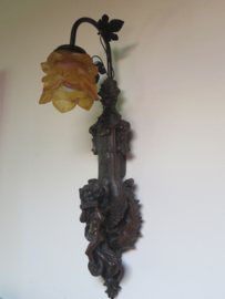 VERKOCHT Antieke Franse bronsmetalen wandlamp met putti