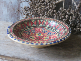 Oude Marokkaanse aardewerk schaal