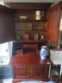 VERKOCHT Teakhouten secretaire kast