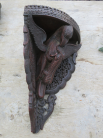 VERKOCHT Groot antiek houten hoek console - handgesneden Indonesisch teakhout - 50 cm