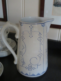 VERKOCHT Waterkan Boch La Louviere Copenhague Blau Saks - inh. 1,5 liter