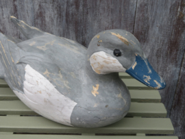 VERKOCHT Oude houten lokeend