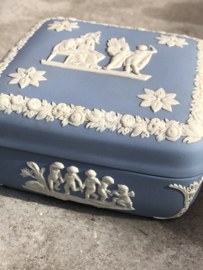 Wedgwood Jasperware Apollo Blue doosjes