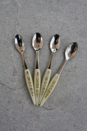 Beige lepeltjes