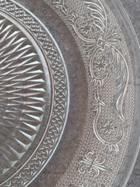 Presenteerschaal bewerkt glas