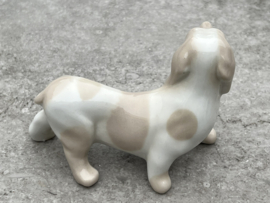 Spaans beeldje hond  porcelanas casades