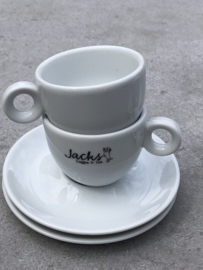 4  kleine cappuccino  kopjes Jacks coffee & tea