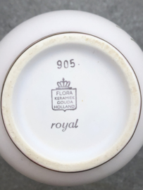 Vaasje “Royal” Flora keramiek Gouda Holland