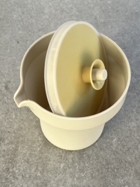 Tupperware Melkkannetje