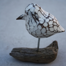Vogel op houten voet whitewash 4