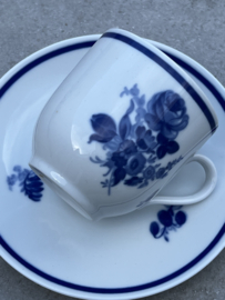 2 koffiekopjes Winterling Röslau korenblauw