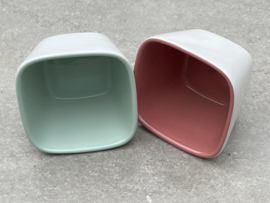 Set schaaltjes porselein groen roze wit