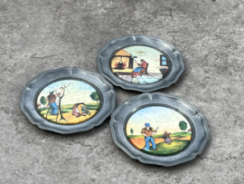 3 Wandbordjes tin klein