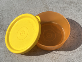 Tupperware mini bewaardoosje/bakje/foodcontainer geel oranje