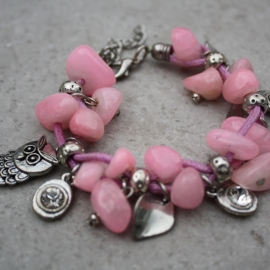 Armbandje roze