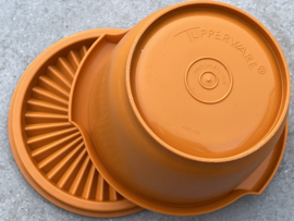 Vintage Tupperware bewaardoos oranje servalier