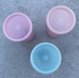 Vintage Tupperware tumblers ; set van 3