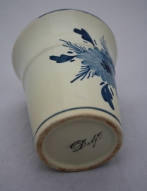 Klein Delfts blauw vaasje