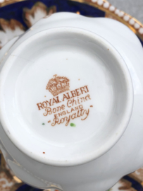 Kopje Royal Albert “Royalty”