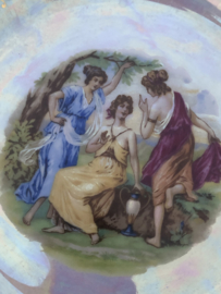 Brocante bord MZ porselain “Victorian ladies”