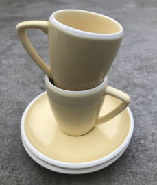 Espressokopjes zachtgeel