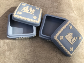 Wedgwood Jasperware Apollo Blue doosjes