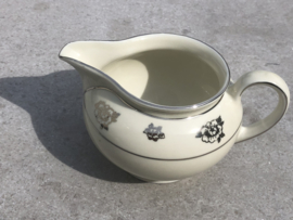 Brocante melkkannetje Mosa Maastricht zilver