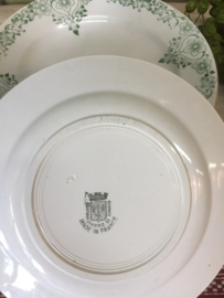 Set van 8 oude borden