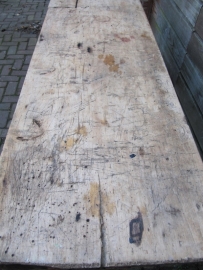 Ancient brocante wooden butchers table with a sheet of 8 cm.