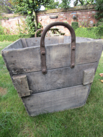 Antique grapes harvest case from the Champagne region