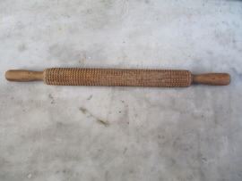 Rolling pin with structure
