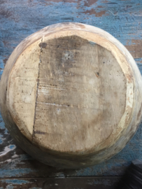 Robuuste houten kom