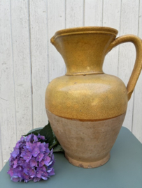 Brocante Franse aardewerk vaas/kan