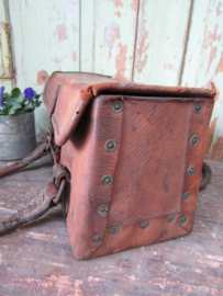 Oude leren Engelse tas