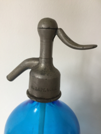 Old blue seltzerbottle
