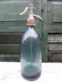Oude spuitfles helder Blauw