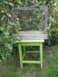 Mooie grote brocante metalen vogelkooi