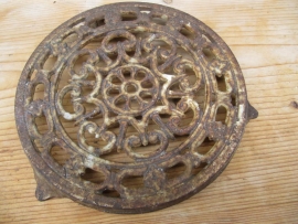 French cast iron rest